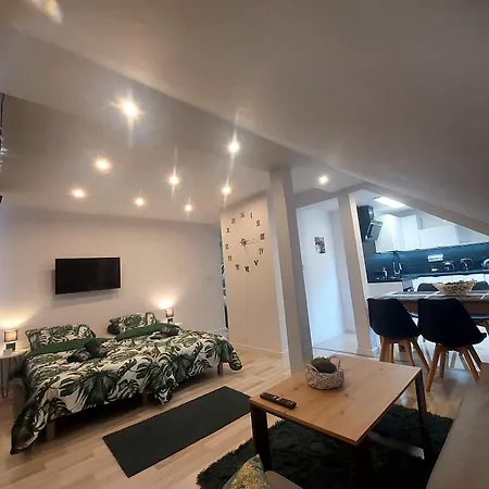 Chillout 4you 아파트 *